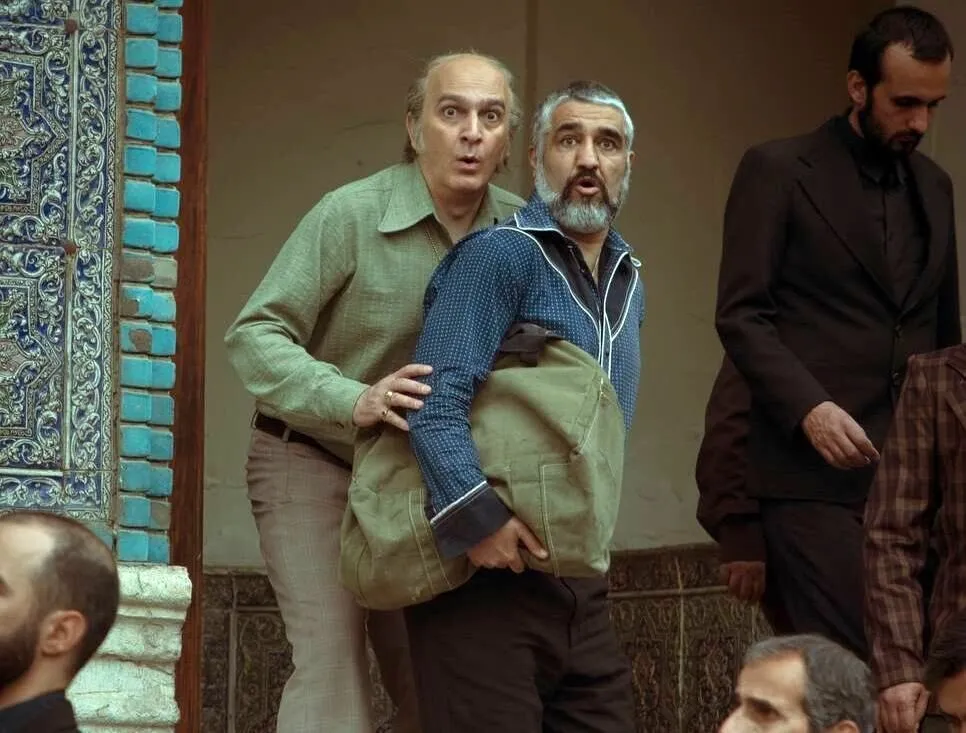 نقد و بررسی منتقدان درباره این فیلم را در دانشجو بخوانید و ببینید
نشست خبری این فیلم در ایام جشنواره فجر را در دانشجو SNNTV زنده ببینید و بخوانید 