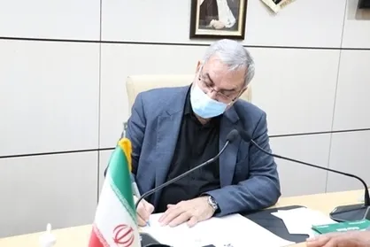 آماده باش مراکز درمانی غرب کشور در پی گردوخاک در این مناطق