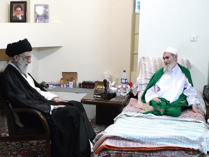 روحانی که رهبر معظم انقلاب شخصیتش را بی&zwnj;نظیر و بی&zwnj;بدیل خواندند