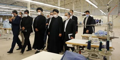 چرا پزشکیان از بازشدن کارخانه&zwnj;ها به دست قوه قضائیه شاکی شده؟