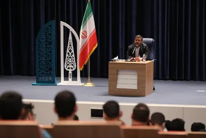 توانسته ایم معضلات فرهنگی را تا حدود قابل قبولی مدیریت کنیم
