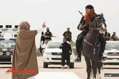 لحظاتی از هنرنمایی مرحوم ارشا اقدسی در فیلم سینمایی &laquo;به وقت شام&raquo; به کارگردانی ابراهیم حاتمی&zwnj;کیا