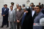 پرویز فتاح و محمد بیگدلی در آیین اهدای ۱۰۱۰۰۰ جفت کفش توسط بانک ملت به دانش آموزان نیازمند کمیته امداد امام خمینی (ره)