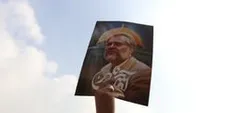 مراسم تشیع مرحوم نادر طالب زاده