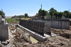 پل تخریب‌شده روانسر در حمله موشکی تا اول مرداد بازسازی می‌شود