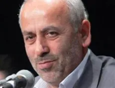 اکبری: دیپلماسی اقتصادی با همسایگان تعطیل است/ سیاست خارجی منسجم وجود ندارد