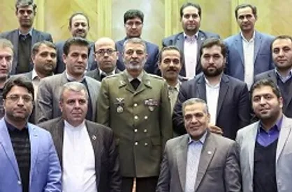 دیدار نمایندگان شورای عالی استان&zwnj;ها با فرمانده کل ارتش