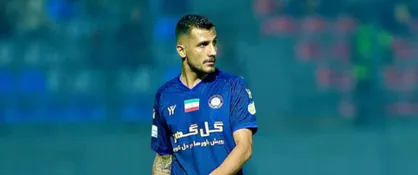 مهدی تیکدری:برد مقابل استقلال شیرین بود/ خداروشکر که از این چمن سالم خارج شدیم