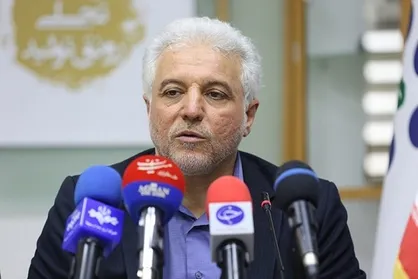 شانه&zwnj;ساز: توزیع واکسن فایزر فقط از طریق دولت&zwnj;ها امکان&zwnj;پذیر است