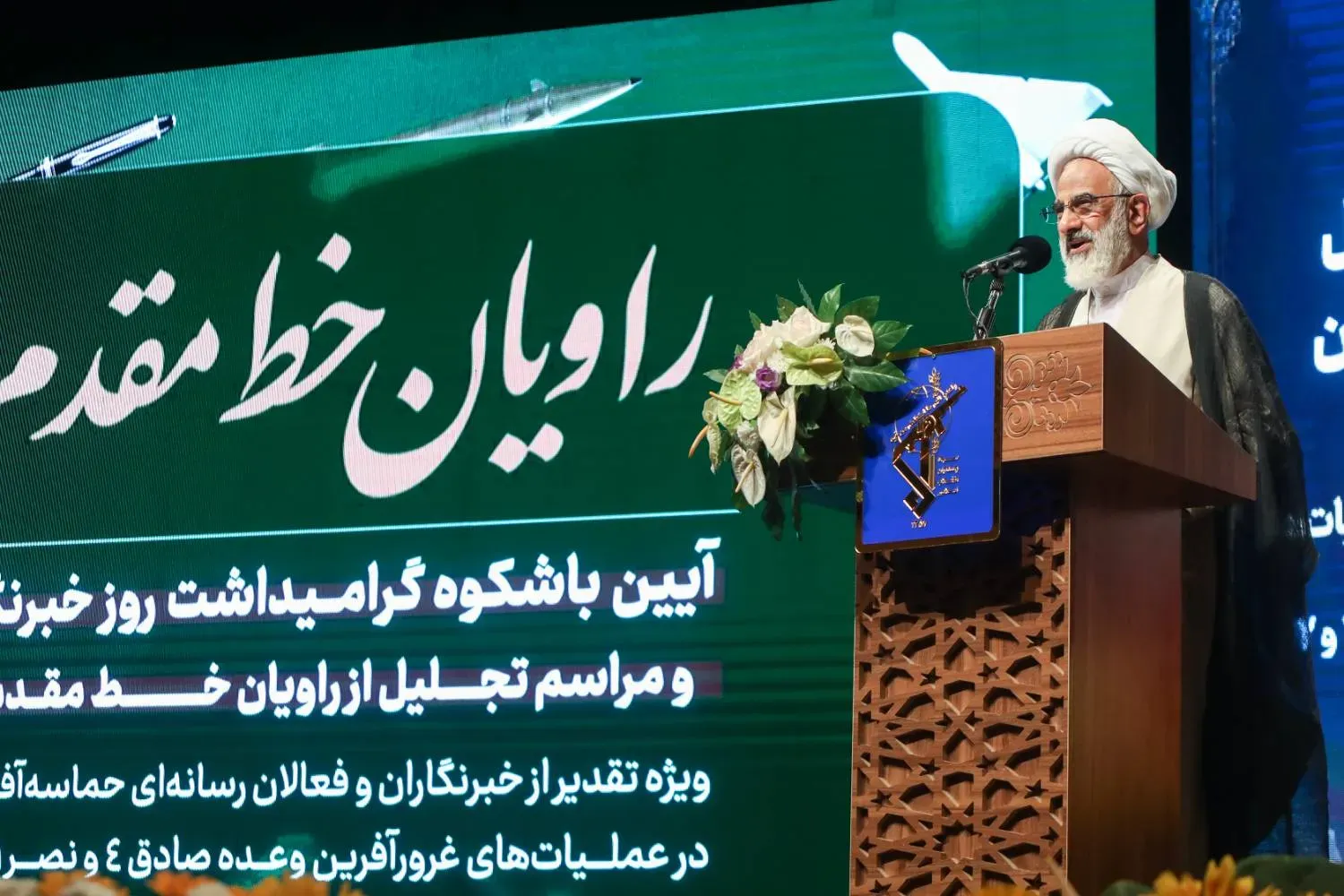 حاجی‌صادقی: دشمن به‌دنبال تصرف اذهان است / یک سخنرانی رهبر انقلاب طراحی‌های دشمن را باطل می‌کرد