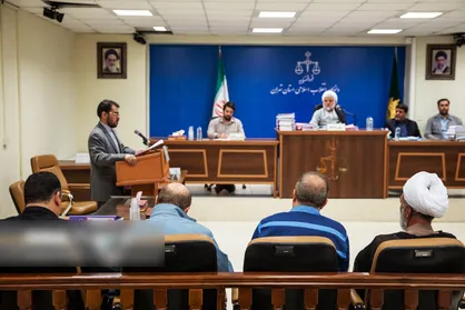سیزدهمین جلسه رسیدگی به پرونده ۲ متهم نفتی آغاز شد