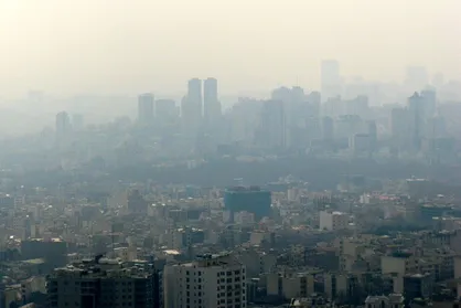معضل آلودگی هوا، خشکسالی و تخریب محیط&zwnj; زیست در قم نگران کننده&zwnj;است