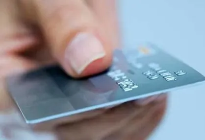 فعلا یک بانک کارت اعتباری ۷ میلیونی صادر می کند