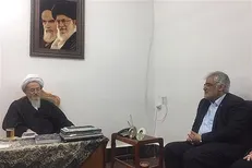 تربیت جوانان در دانشگاه آزاد باید براساس مبانی اسلامی باشد/ دانشگاه‌ها باید از مدرک‌گرایی پرهیز کنند