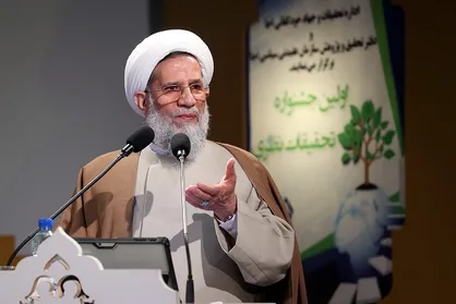 حجت الاسلام محمدحسنی: اسلام یک دین علمی و پژوهش محور است