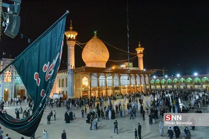 عزاداری شب چهارم محرم در حرم حضرت شاهچراغ(ع) شیراز