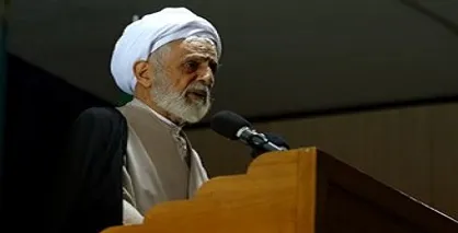 تذکر امام جمعه موقت اصفهان درباره ورود جریانات به دانشگاه&zwnj;ها