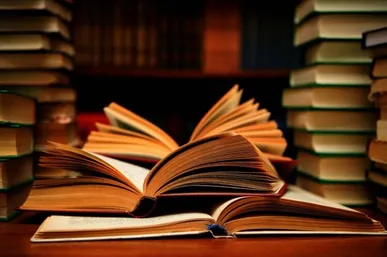 نبرد قدیمی بین کتاب کاغذی و دیجیتال به کجا خواهد رسید؟