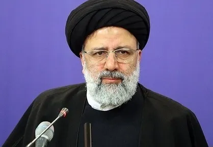رئیس جمهور به دانشگاه الزهرا(س) رفت