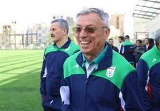 باید دست به هر اقدامی بزنیم تا منافع تیم ملی بزرگسالان حفظ شود