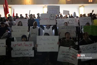 تحصن اعلام خون خواهی دانشجویان در فرودگاه مهرآباد