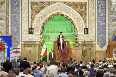 آیت‌الله علم‌الهدی: مردم و مسئولان بصیر ما فریب دروغ‌های دشمن را نمی‌خورند | مسائل پساجنگ برای ما خیلی مهم‌تر از مسائل جنگ است