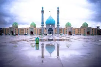 مسجد جمکران در نیمه شعبان پذیرای مسافران نیست