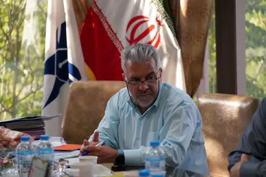 دانشگاه آزاد البرز به سوی دانشگاه‌های مأموریت‌محور/ابلاغ نقشه راه ۶۰ پروپوزال فناورانه به صنایع استان