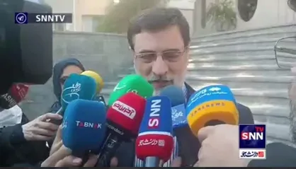 رئیس بنیاد شهید در پاسخ به دانشجو: دفترچه آزمون استخدامی ۳۲ هزار نفر از فرزندان شهدا و جانبازان بالای ۷۰ درصد منتشر شده و جهاد دانشگاهی درحال برگزاری آزمون آنان است