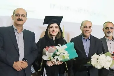 توضیحات دانشگاه آزاد درباره مراسم فارغ‌التحصیلی «بهنوش طباطبایی» و حضور بادیگاردها