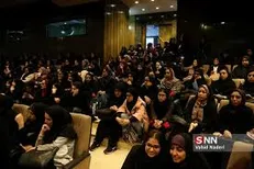حمایت از مردم باید در صدر مطالبات جنبش دانشجویی قرار گیرد