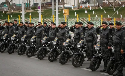 یونیفورم پلیس عوض می&zwnj;شود