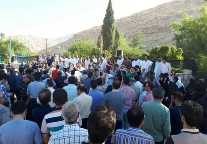 آخرین وضعیت پرداخت حقوق و مزایای کارگران کارخانه نیشکر هفت&zwnj;تپه / فقط مشکل پرداخت حق بیمه&zwnj;ها را داریم