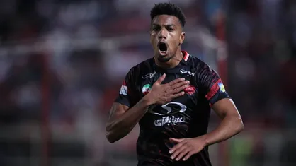 شوک به پرسپولیس: ایوب العملود شاید به دربی نرسد