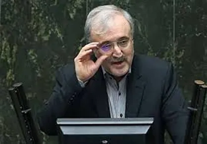 نمکی: ۳۰ بهمن اولین مبتلایان کرونا را داشتیم و صادقانه اعلام کردیم / تا آخر اردیبهشت به مهار ویروس می&zwnj;رسیم