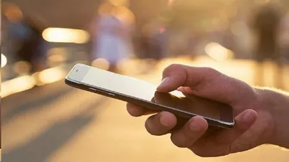 خبر مهم برای متقاضیان رجیستری تلفن همراه/ اقدام مهم گمرک برای مقابله با تخلفات+ عکس