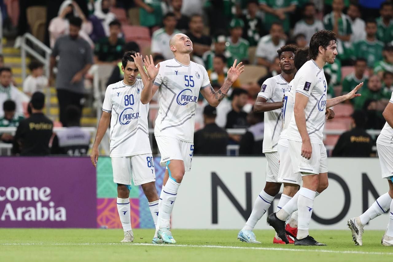 استقلال و الاهلی