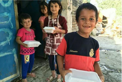 مناطق اطراف تهران مقصد گروه جهادی منتظران ظهور شد / از توزیع غذا تا ارائه خدمات پزشکی  + تصاویر