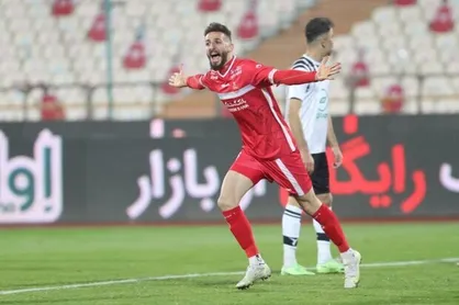 انتقال مهاجم پرسپولیس به بواویشتا تکذیب شد + عکس