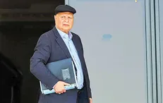 دلیل جدایی میر کاظمی از دولت چه بود؟