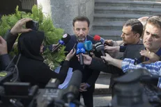 واعظی: ایران به دنبال خروج از برجام نیست