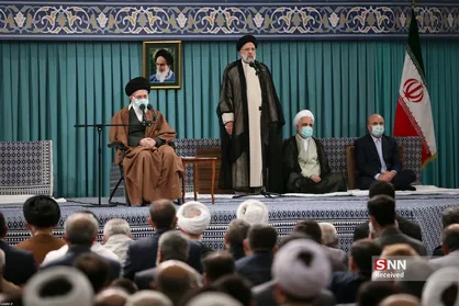 دیدار مسئولان، سفرای کشورهای اسلامی و جمعی از اقشار مختلف مردم با رهبر انقلاب