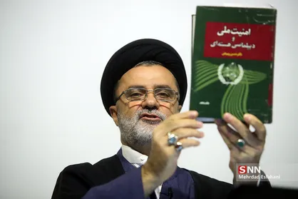 مناظره حجت الاسلام نبویان و بهشتی پور پیرامون برجام