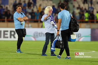 سنگی که به عنوان سند AFC علیه استقلال ضبط شد