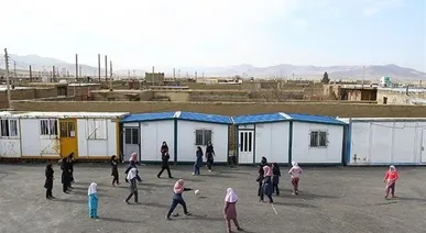وعده‌ مسئولان لرستانی برای برچیدن مدارس کانکسی به کجا رسید؟
