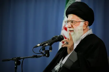 فیلم/ فیلمی از بیانات رهبر انقلاب که اجازه پخش آن را در مجلس ندادند...