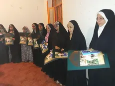 دانشجویان پیام نور گچساران از کاروان «زیر سایه خورشید» استقبال کردند