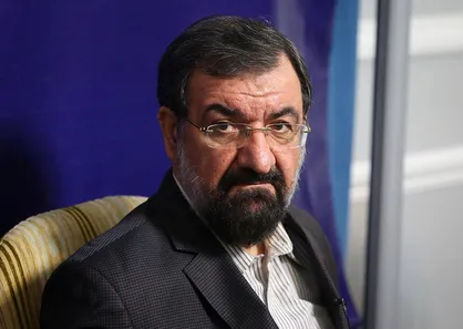 محسن رضایی: بی&zwnj;غیرت&zwnj;ها از پشت خنجر می&zwnj;زنند
