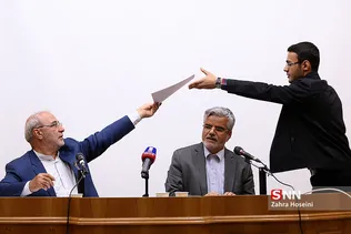 چالش شفافیت مجلس