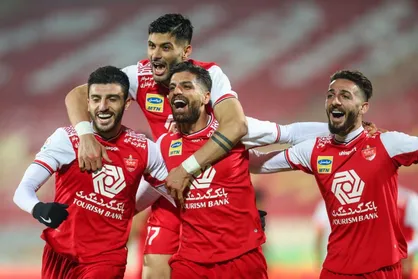 میلاد سرلک مشکلی برای همراهی پرسپولیس مقابل نساجی ندارد + عکس